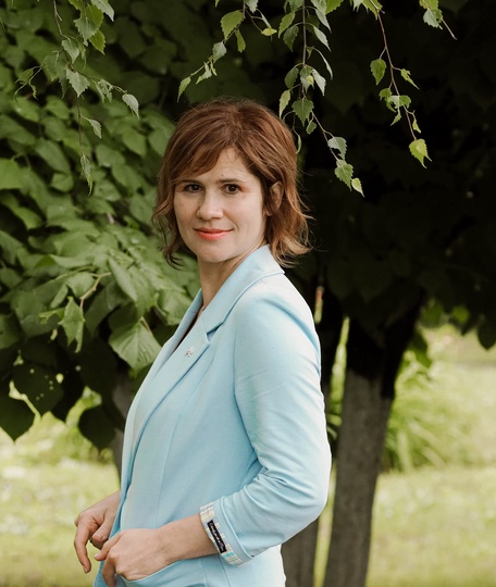 С заботой о людях! 
Зенина Ольга